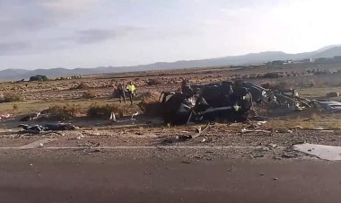 7 fallecidos y 3 heridos en el accidente entre un minibus y el bus de la empresa Royal Class que salió  de Tarija a La Paz