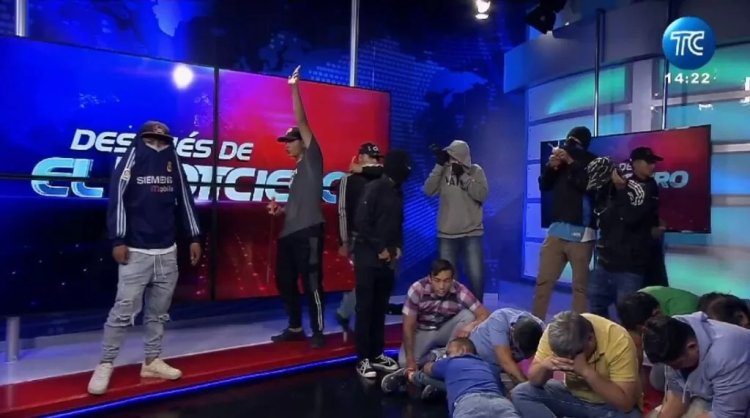Grupo armado se tomó la instalaciones de TC Televisión en Ecuador