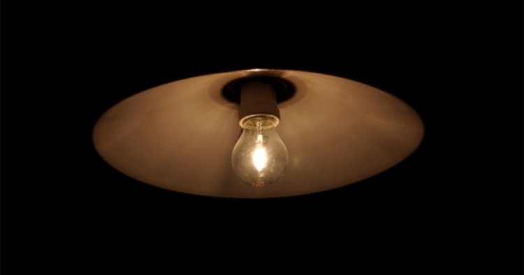 Vecinos de Tarija alertan sobre constantes bajones de energía eléctrica que dañan electrodomésticos