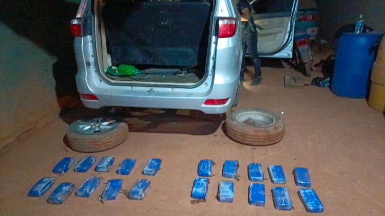 Tres sujetos fueron enviados a la cárcel por transportar droga hábilmente camuflada en un vehículo.