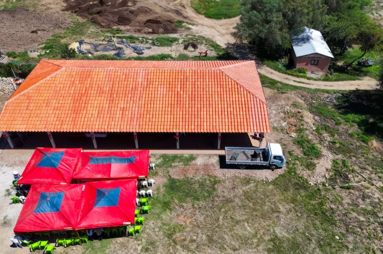 La Gobernación de Tarija, impulsa el desarrollo de Tarija Cancha Sud con recursos del PROSOL