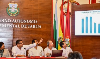 Gobernador de Tarija realizó Audiencia  Pública de Rendición de Cuentas Inicial