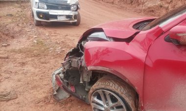 Accidente vehicular en la ruta Tarija - Caraparí deja heridos y daños materiales de consideración.