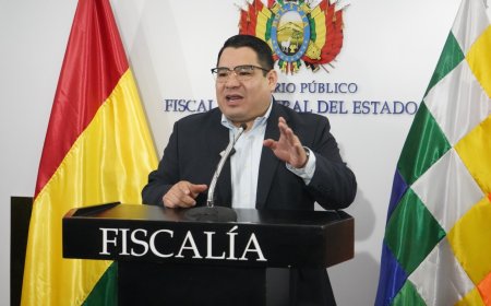 FISCAL GENERAL DEL ESTADO ROGER MARIACA TOMÓ POSESIÓN DE SU DESPACHO EN SUCRE