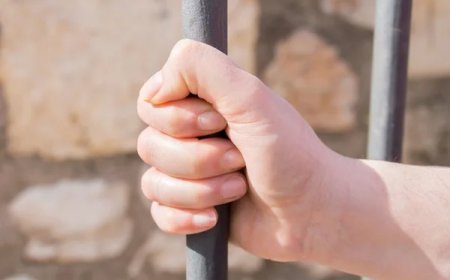 Mujer de 26 años que asesinó a su esposo de 67 años en Bermejo es condenada a 30 años de prisión.