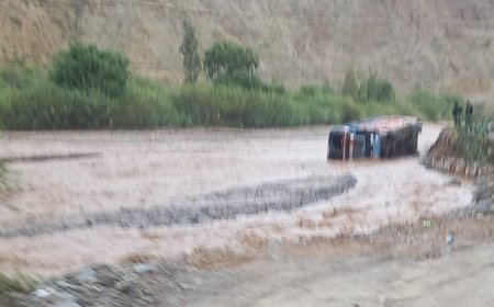 Tragedia en la ruta Tarija-Villazón: vuelco de bus deja un fallecido y varios heridos.