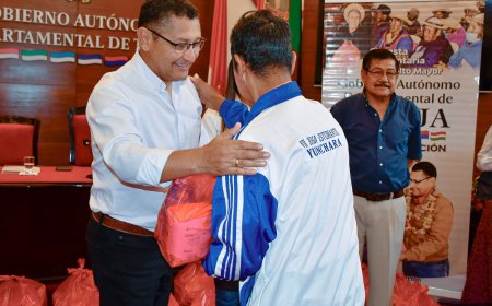 Gobernación de Tarija concluye la entrega de la cuarta canasta del adulto mayor 2024