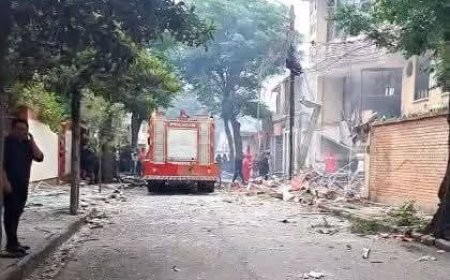 FUERTE EXPLOSIÓN DESTROZÓ LAS OFICINAS DEL MINISTERIO DE TRABAJO EN TARIJA.