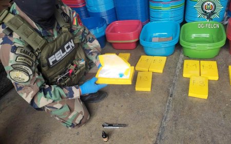 FELCN Confisca 30 Paquetes de Clorhidrato de Cocaína Camuflados en Bañadores
