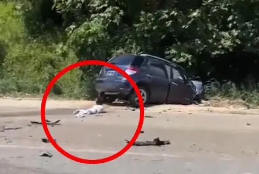 Hallan a un bebé gateando tras un accidente de tránsito en una carretera en Cochabamba