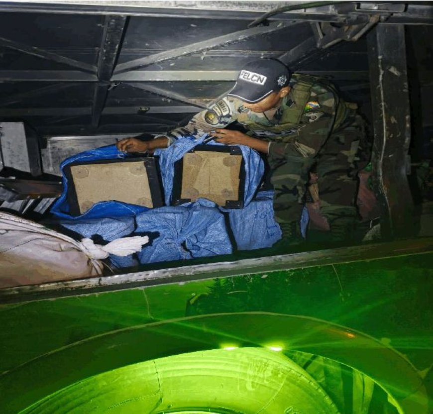 Identifican más de 20 kilos de clorhidrato de cocaína, que era transportada en un bus de la empresa El Chaqueño.