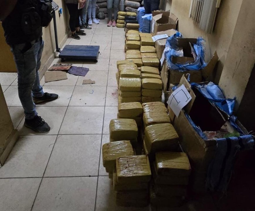 Tráfico de droga en Bermejo: dos personas detenidas con más de 200 kilos de marihuana.