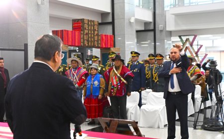 Roberto Ríos asume como nuevo ministro de Gobierno en reemplazo de Del Castillo