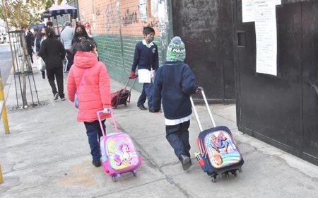 Oruro activa el horario de invierno en colegios ante el descenso de temperaturas