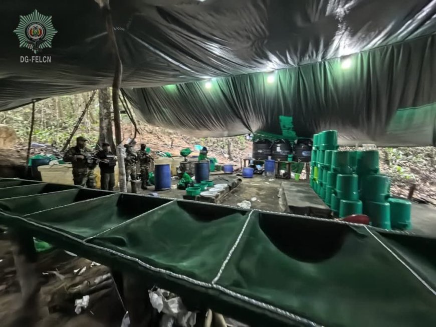 Destruyen e incineran laboratorio de cristalización y purificación de cocaína en el Chapare