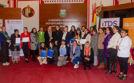 Mujeres valientes se forman en emprendimiento digital para romper ciclos de violencia