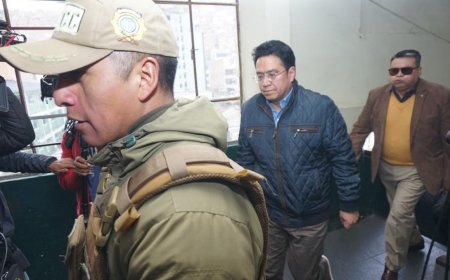 César Siles se presenta ante la FELCC y es aprehendido por el caso 'Consorcio'