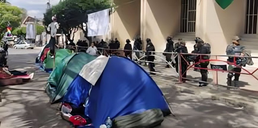 Intento de atentado con explosivos contra el Tribunal Constitucional Plurinacional de Bolivia