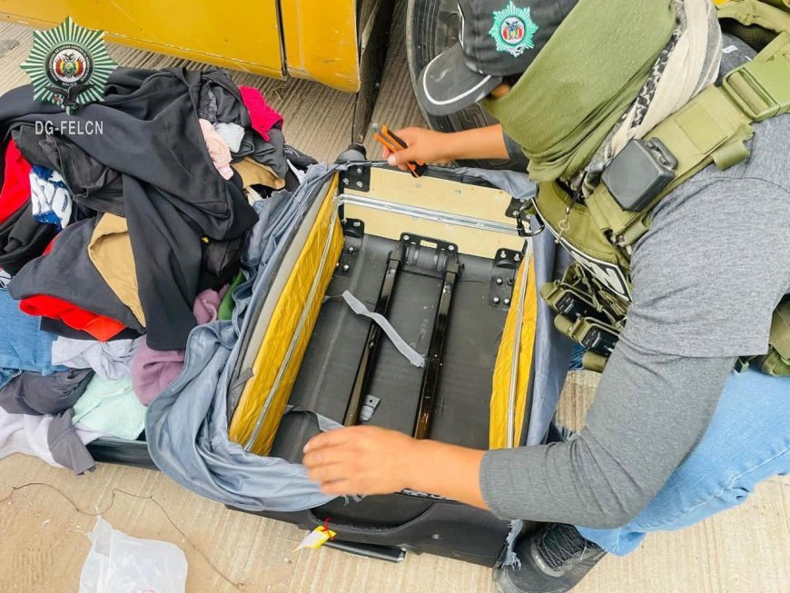 POLICÍA INCAUTO DROGA CAMUFLADA EN MALETA DE DOBLE FONDO, EL OPERATIVO SE REALIZÓ EN PUERTO SUÁREZ