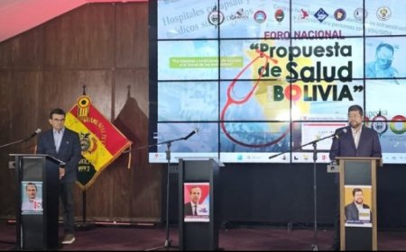 Solo dos candidatos asisten al foro de salud y critican ausencia de sus adversarios.