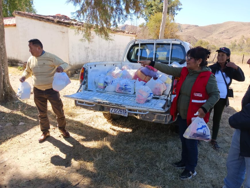 Alcaldía de Tarija entrega alimentos a familias afectadas por incendio en Pinos Sud