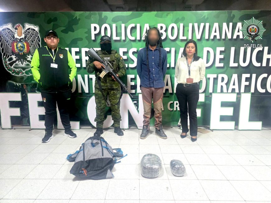 Un ciudadano argentino sorprendido transportando marihuana en un bus interdepartamental.