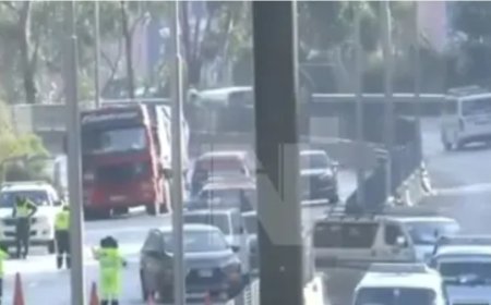 TRAGEDIA EN LA CURVA DEL DIABLO, SE REGISTRÓ VARIOS MUERTOS Y HERIDOS TRAS CHOQUE ENTRE CAMIÓN Y MINIBUSES