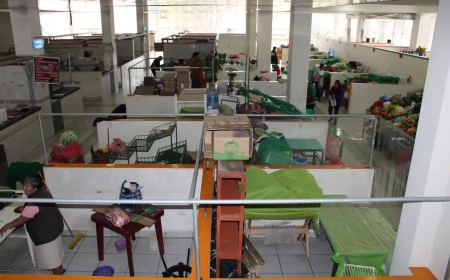 Jornada integral de limpieza y control en el Mercado Avaroa en Tarija