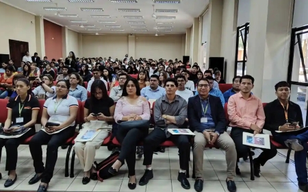 Fiscalía de Tarija capacita a futuros abogados de la UAJMS sobre la Ley 1636