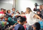 Navidad con esperanza: la Primera Dama llevó alegría a niños del penal de Morros Blancos en Tarija.