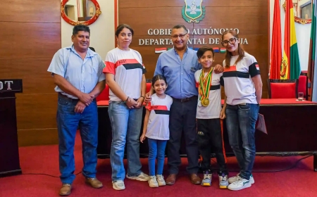 Gobernador entrego personerías jurídicas a instituciones de gimnasia y fortalece el deporte tarijeño