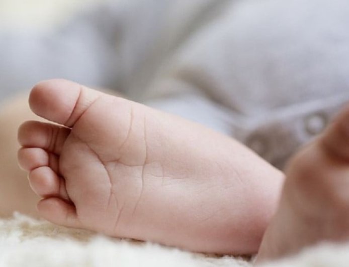 Una pareja pretendía vender a su bebé recién nacido en Yacuiba y fue enviada a la cárcel.