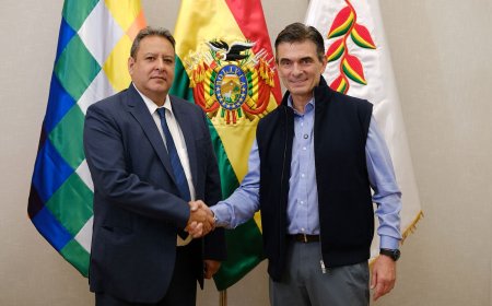 Paz posesionó a Daroca en YPFB y plantea medidas para normalizar el suministro de combustible.