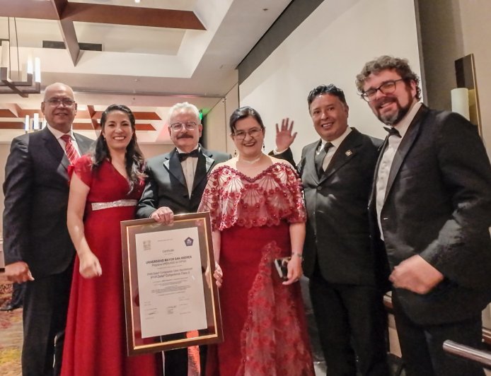 La UMSA hace historia y logra certificación internacional que la posiciona como referente global