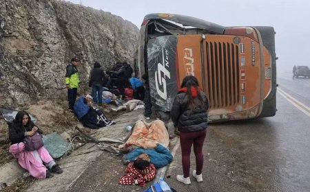 Bus de La Empresa Padcaya Trasladaba 31 pasajeros y 3 Perdieron la Vida en el Accidente Suscitado en Cochas.