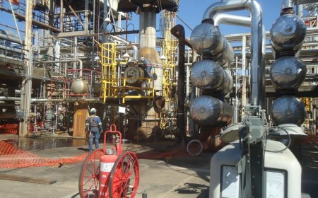 Las refinerías Gualberto Villarroel y Guillermo Elder Bell volverán a producir gasolina y diésel