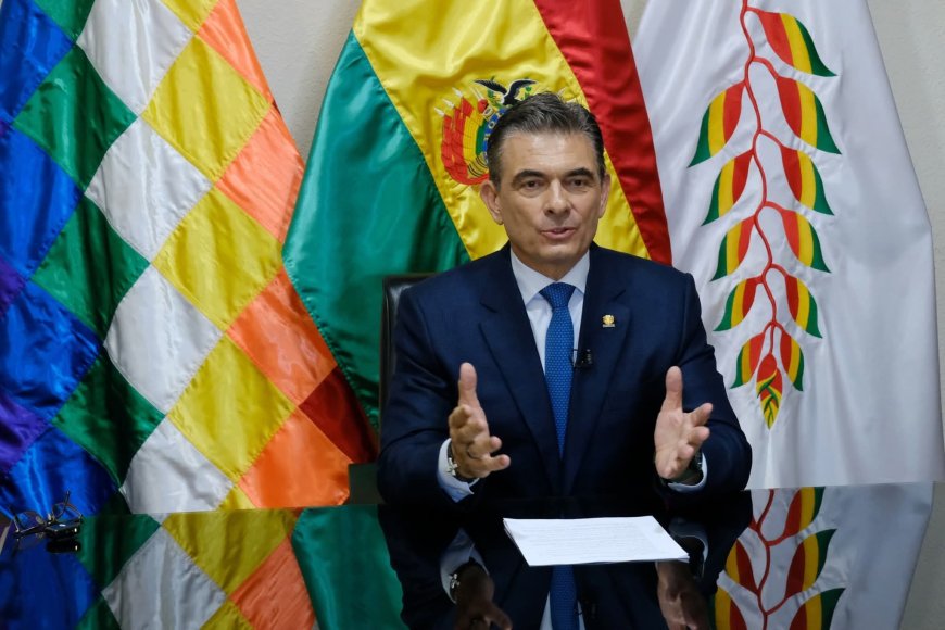 Gobierno elimina la subvención al diésel y anuncia nuevo esquema de precios.