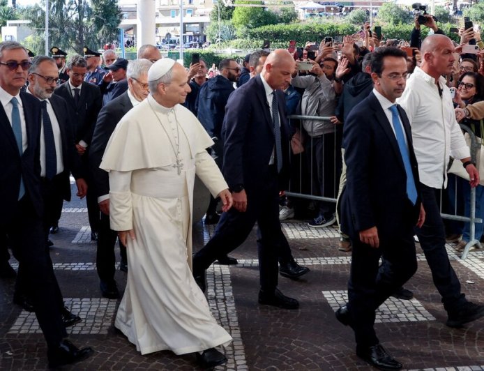 El papa León XIV es operado con éxito, pero análisis confirman cáncer de pulmón