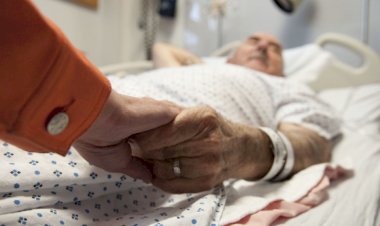 Pacientes con cáncer en Tarija piden libertad para interno con cáncer terminal.