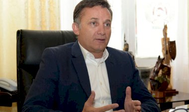 Jeanine Áñez “deja sin efecto” la designación de Luis Fernando López como ministro de Defensa