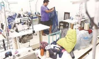 Gobierno reglamenta créditos para microempresas y pago de salarios de trabajadores