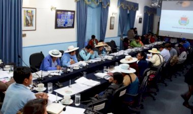 Cochabamba: 32 asambleístas se aíslan por sospecha de covid-19