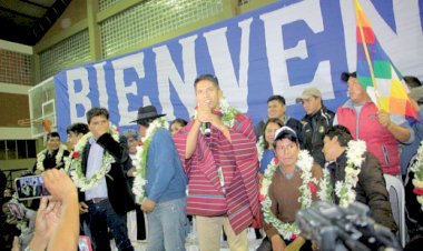 Diputado pide la detención de Andrónico por agresión a periodistas en Cochabamba
