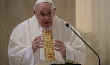 Papa Francisco dona dos respiradores a Bolivia