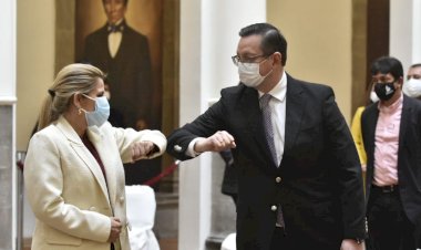 Gobierno posesiona a Óscar Ortiz como nuevo ministro de Economía y Finanzas