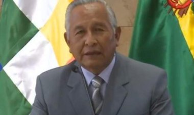 Tras pedidos de renuncia, Cárdenas llama al diálogo a maestros rurales y urbanos