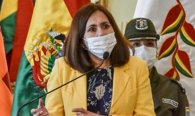 Longaric: Bolivia está entre los primeros países que recibirá la vacuna de Oxford contra el Covid