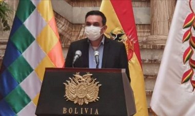 Gobierno presenta demanda contra Evo, Yañíquez y Huarachi