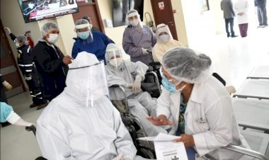 Áñez instruye que el PGE 2021 destine 10% al área de salud