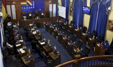 El Senado aprueba ley para el ‘arraigo’, por tres meses, de autoridades salientes